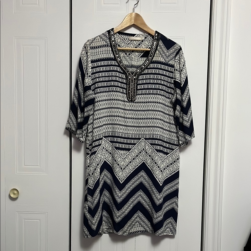 # 65- Blue and White Graphic Boxy dress with 3/4 Sleeves